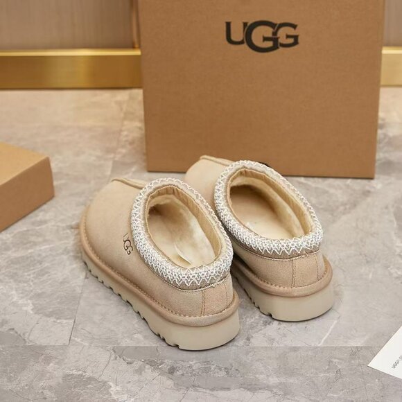 UGG Women's Tasman Slippers Mustard Seed - Picture 5 of 6